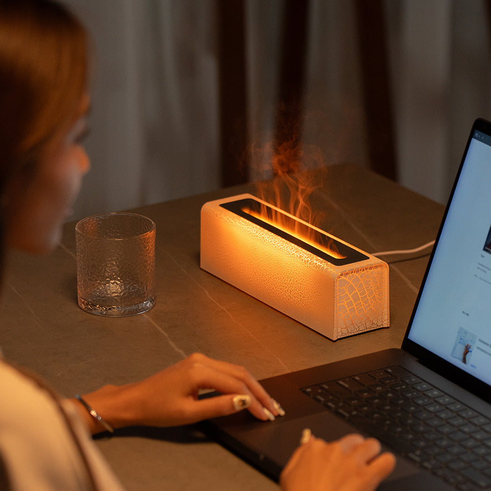 Colorful Flame Aromatherapy Humidifier - USB Plug-in

